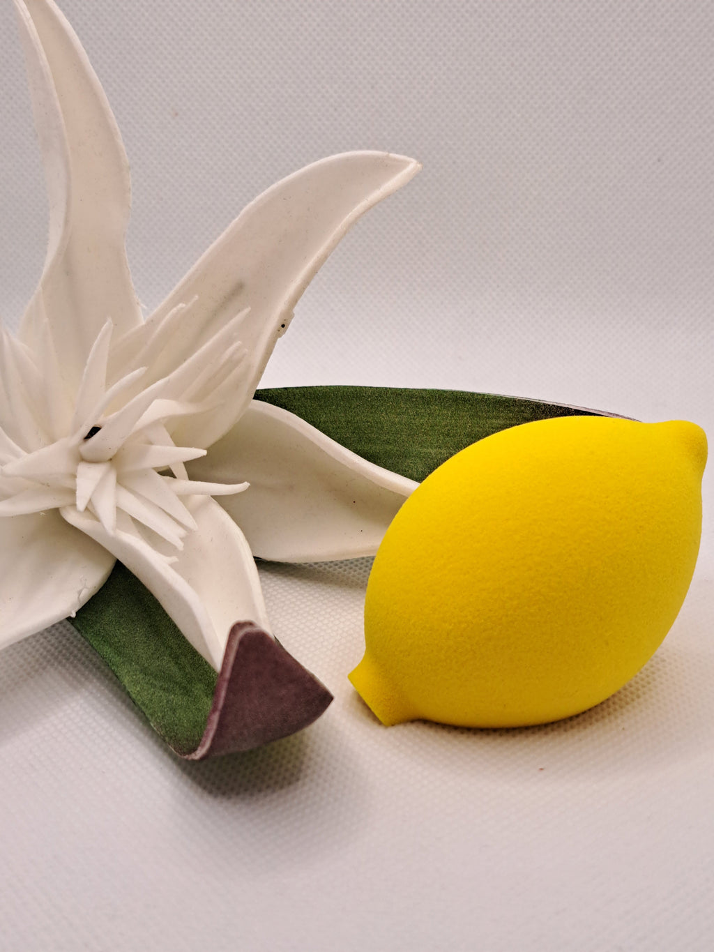 Oriflame Penová hubka na makeup – Citrón